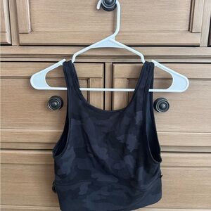 Lululemon Power Pivot Tank Size 8